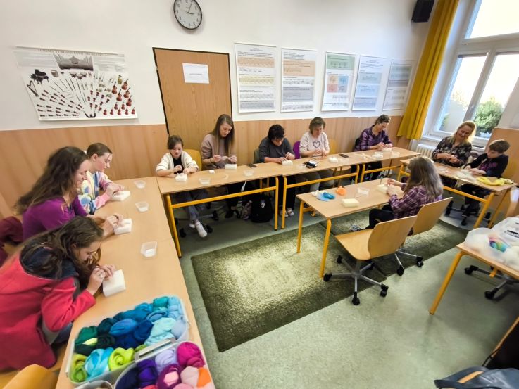 Víla na zavěšení - kurz plstění